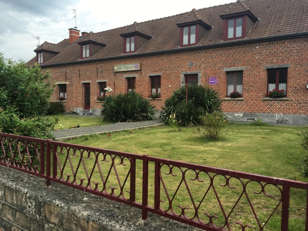 La Jolimessine Acomodação com café da manhã Jolimetz Exterior foto
